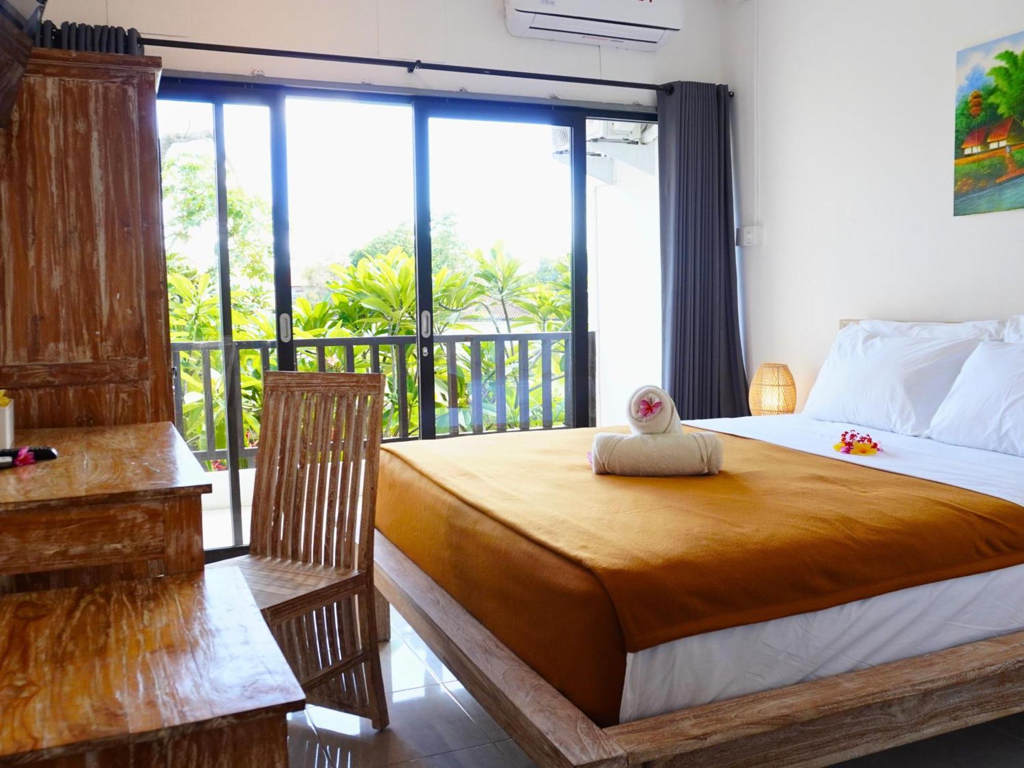 Summer Of Surf Hostel Uluwatu Ungasan Exterior foto