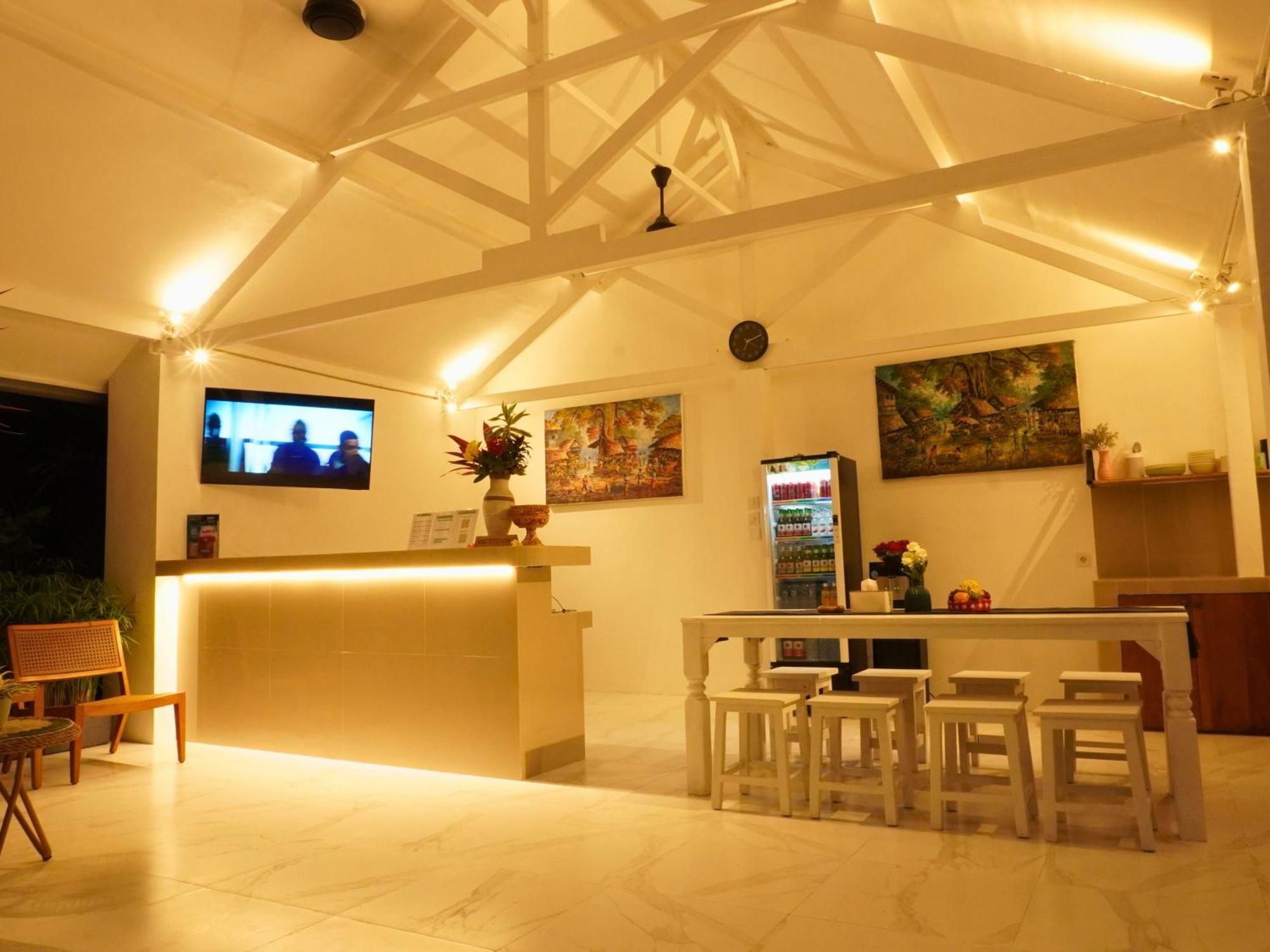 Summer Of Surf Hostel Uluwatu Ungasan Exterior foto